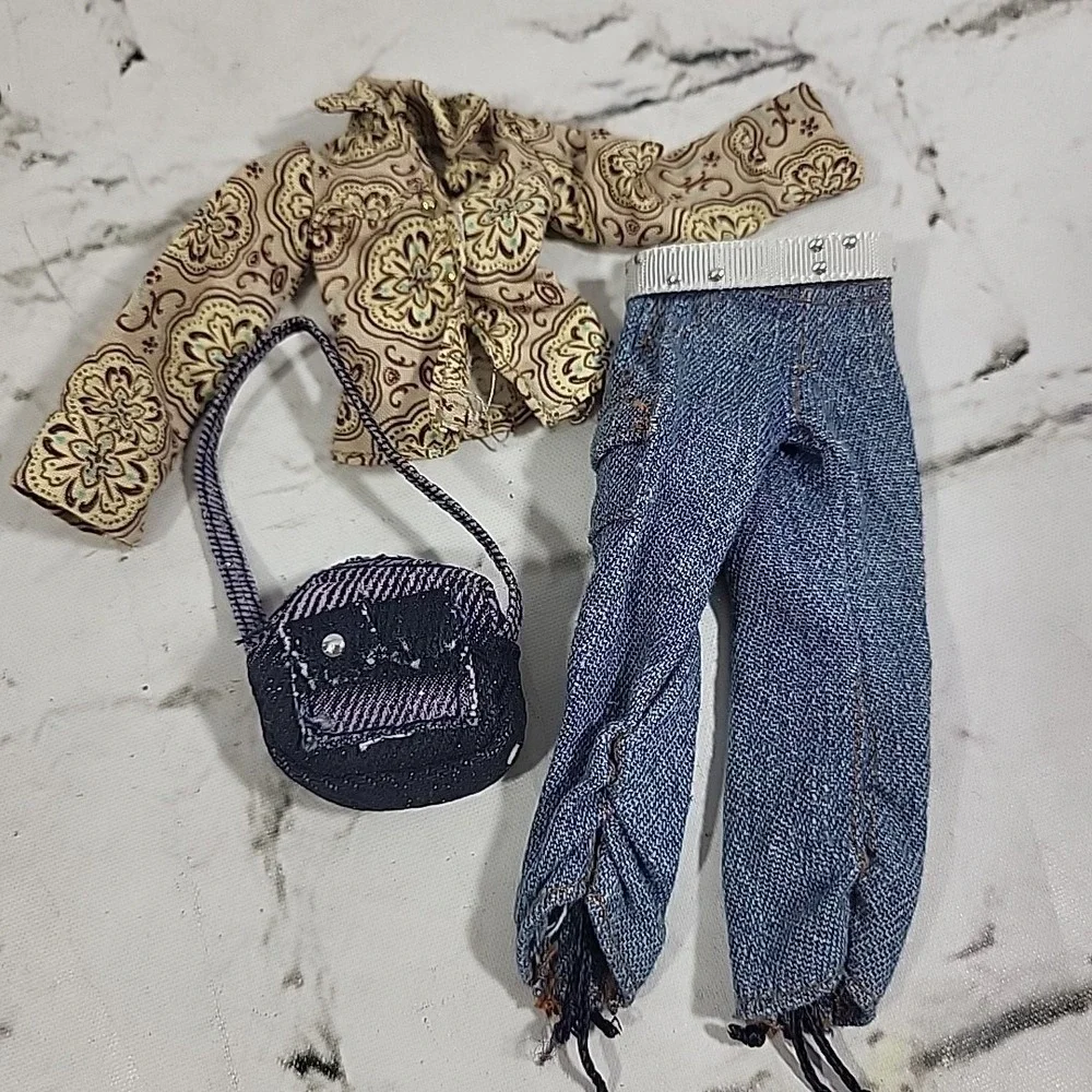 Bratz Doll Clothes Outfit‎ Lot Chloe Jeans Yasmine Shirt Purse Boho Y2K 2002 MGA